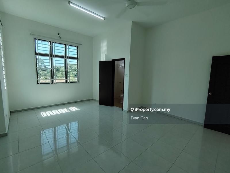 Semi-Detached House for Sale in Taman Cheng Perdana, Cheng by Evan Gan - iProperty.com.my