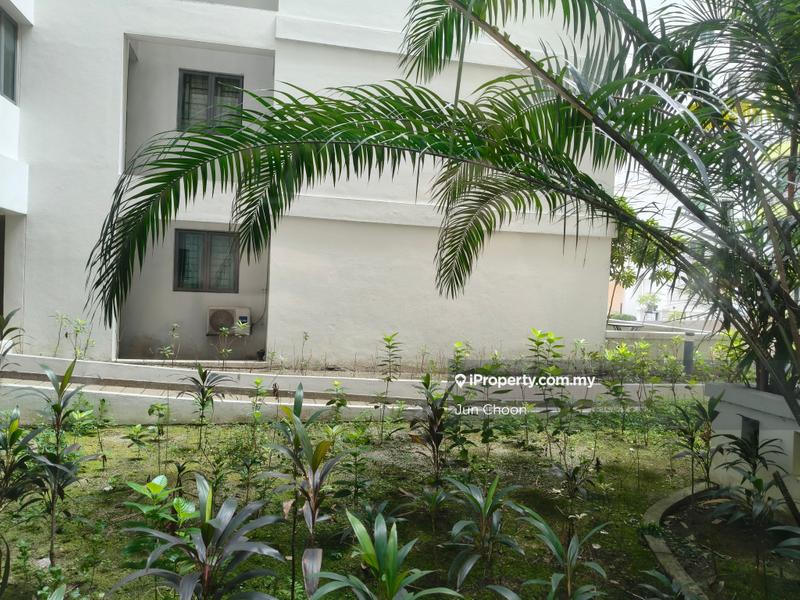 Service Residence for Sale in D'Alamanda by Jun Choon - iProperty.com.my