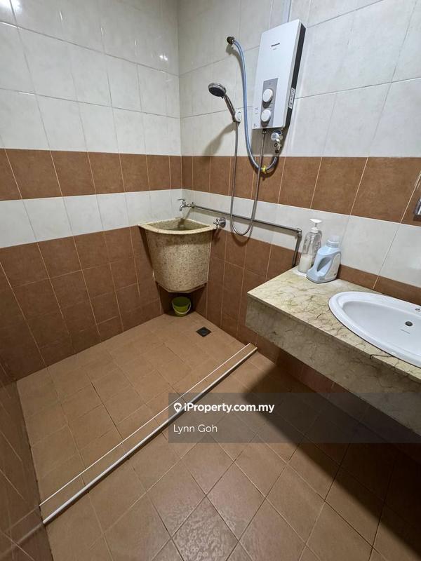 Pangsapuri untuk Dijual di Dumbar Villa Apartment oleh Lynn Goh - iProperty.com.my