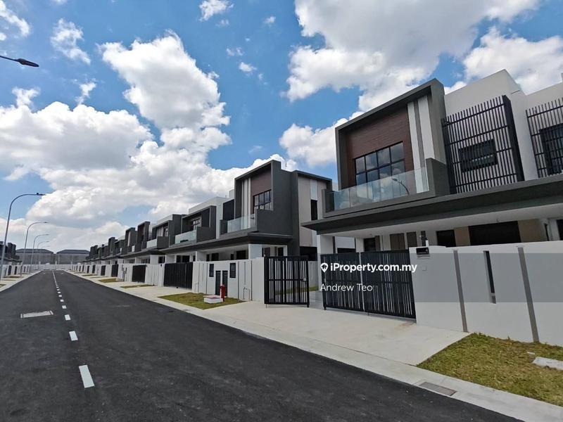 Semi-Detached House for Sale in Taman Sutera, Johor Bahru by Andrew Teo - iProperty.com.my