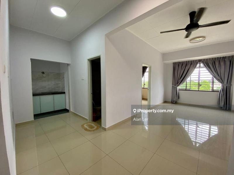For Sale - Taman Ehsan Jaya