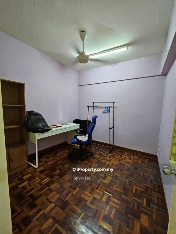 For Rent - Arena Green