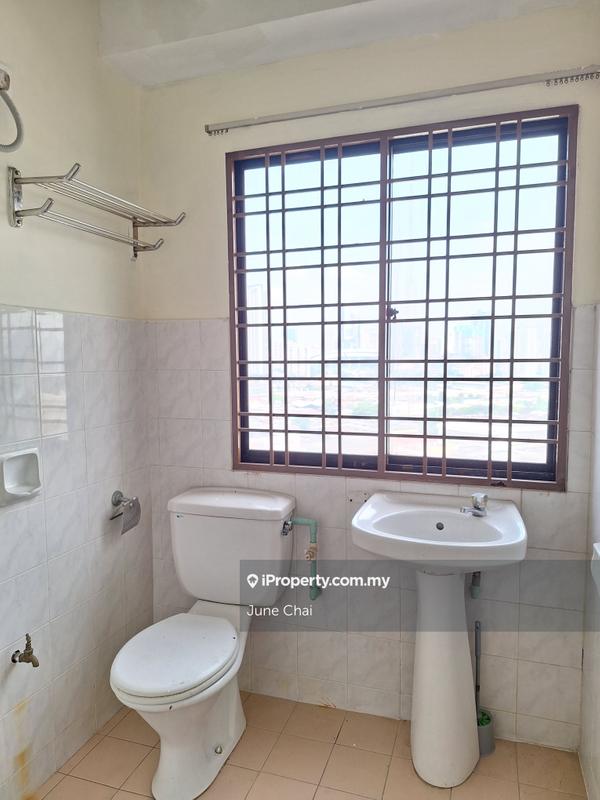 Service Residence for Sale in Villa Mutiara @ Mutiara Kompleks by June Chai - iProperty.com.my