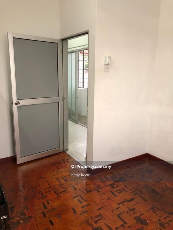 Pangsapuri untuk Dijual di Sri Melor (Mulberry Court) oleh Kelly Kong - iProperty.com.my