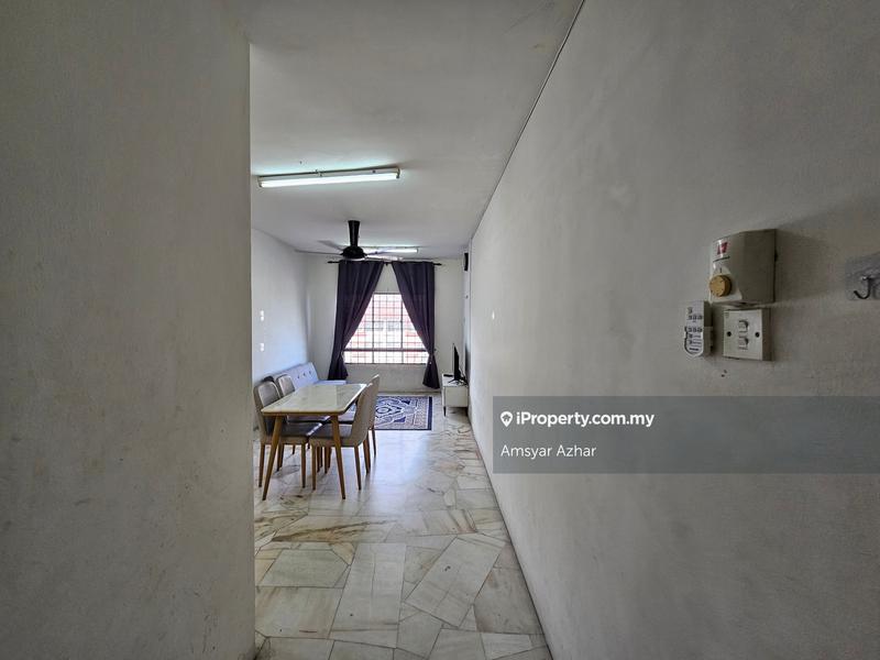 Apartment for Sale in Residensi Warnasari 1 by Amsyar Azhar - iProperty.com.my