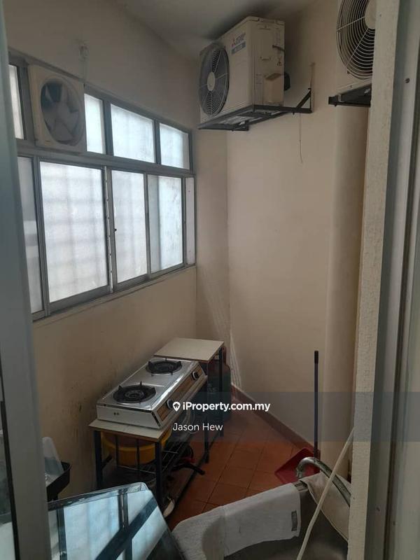 Kondominium untuk Dijual di La Vista Condominiums oleh Jason Hew - iProperty.com.my