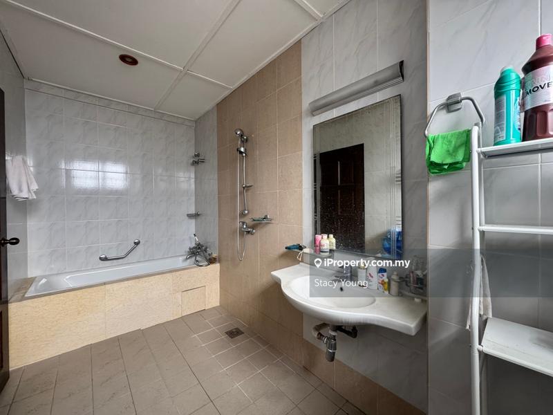 Rumah Teres 2-Tingkat untuk Dijual di Taman Taynton View, Cheras oleh Stacy Young - iProperty.com.my