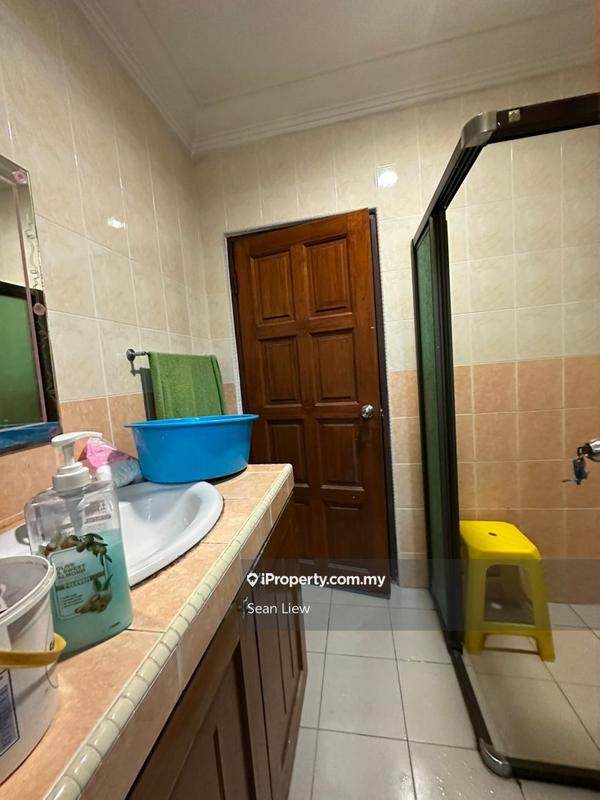 Bungalow House for Sale in Seksyen 17, Petaling Jaya by Sean Liew - iProperty.com.my
