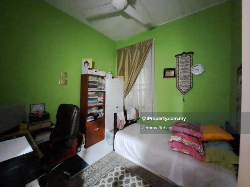 1-storey Terraced House for Sale in Taman Desa Cempaka 3, Nilai by Jemmy Rohani - iProperty.com.my