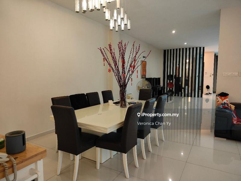 Bungalow House untuk Dijual di Taman Melawati, Ulu Kelang oleh Veronica Chan Yy - iProperty.com.my