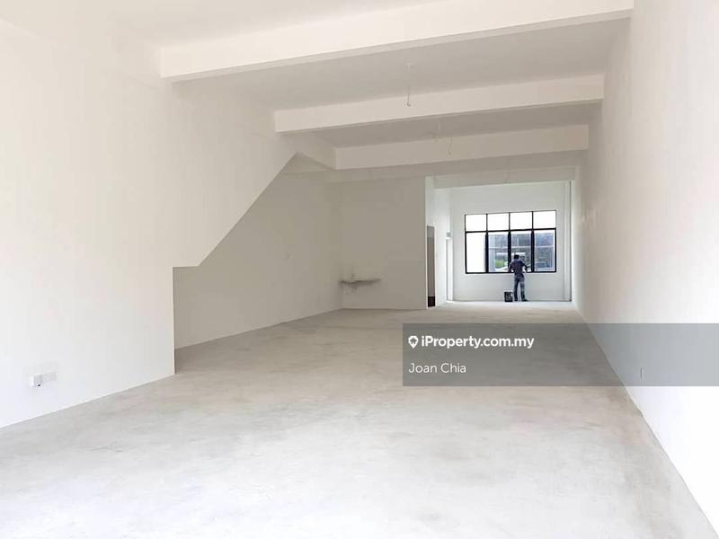 Shop-Office for Sale in Pekan Nenas, Johor by Joan Chia - iProperty.com.my