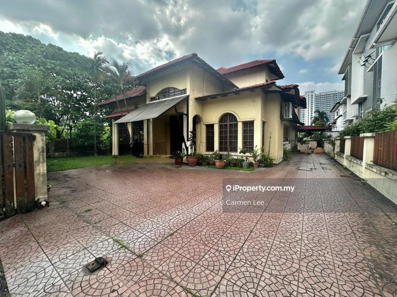 Bungalow House for Sale in SS12, Subang Jaya by Carmen Lee - iProperty.com.my