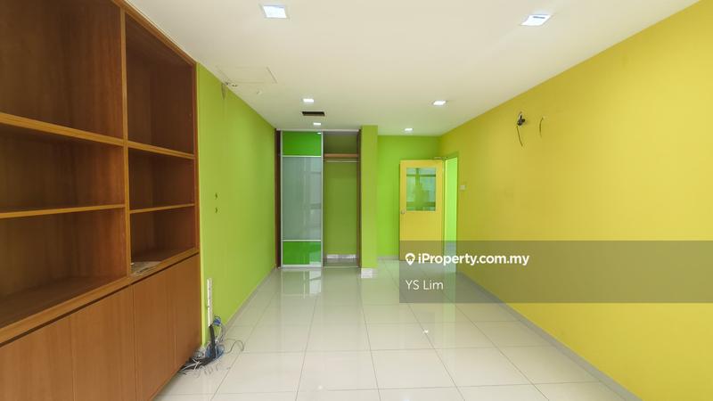 For Sale - En Bloc Shoplot at Bukit Bintang, Fahrenheit 88, Lot 10, Pavilion KL,  KL City Centre
