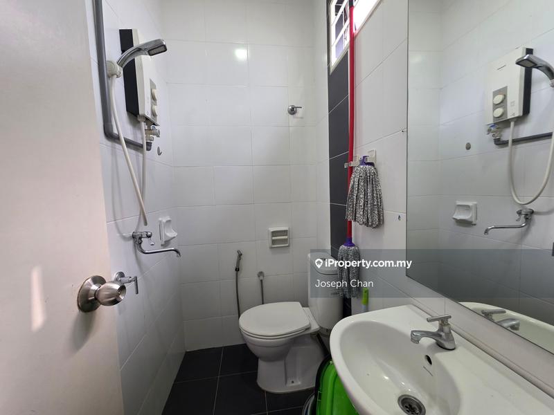 Rumah Berangkai 2 Tingkat untuk Dijual di Seksyen 13, Shah Alam oleh Joseph Chan - iProperty.com.my