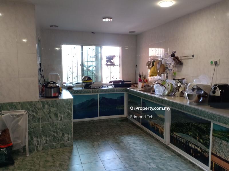 Rumah Berkembar untuk Dijual di Pinggiran Bukit Segar 3 storey + Garden, Cheras oleh Edmond Teh - iProperty.com.my