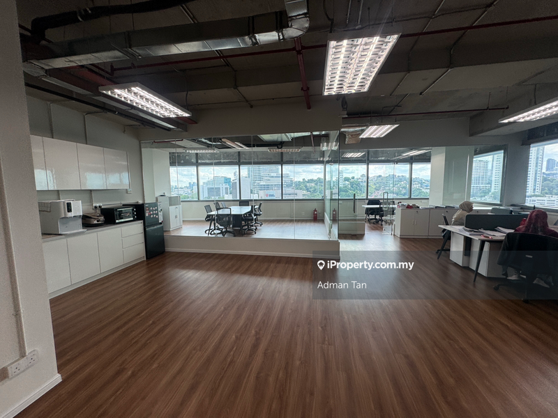Pejabat untuk Disewa di Boutique Office Tower, KL Eco City oleh Adman Tan - iProperty.com.my