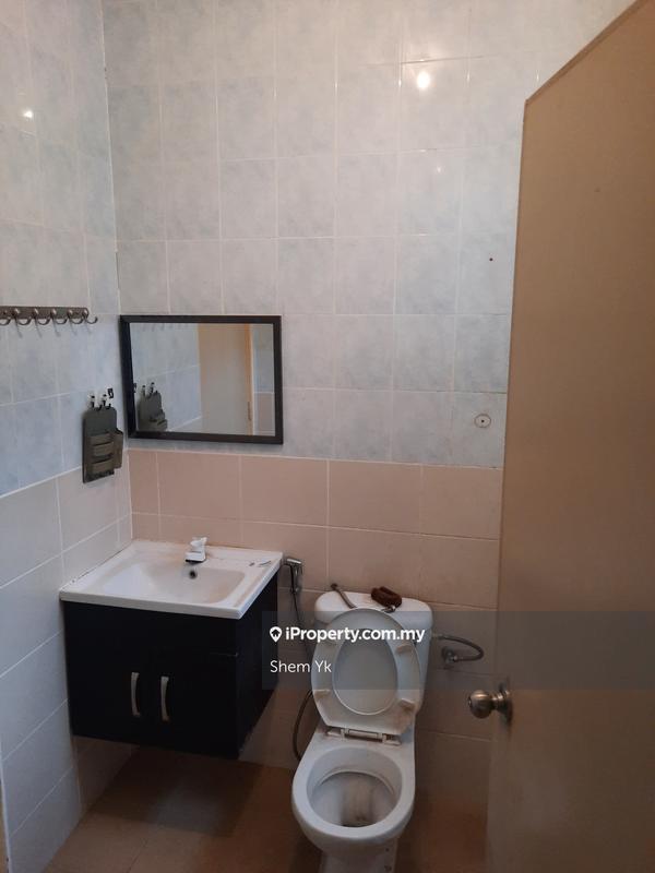 Semi-Detached House for Sale in Bandar Kinrara BK 6B Semi-D Corner Unit, Puchong by Shem Yk - iProperty.com.my