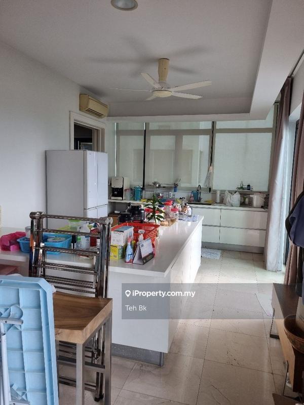 For Sale - Zehn Bukit Pantai