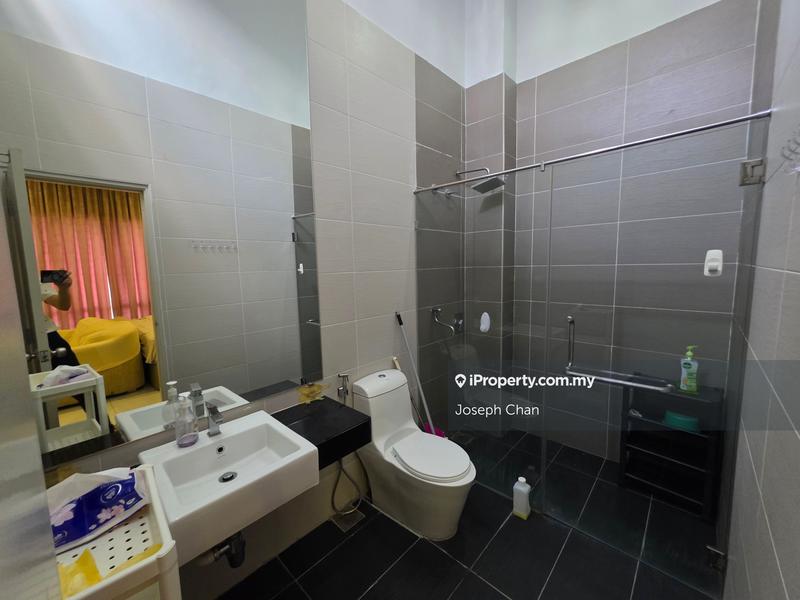 Rumah Berangkai 2 Tingkat untuk Dijual di Seksyen 13, Shah Alam oleh Joseph Chan - iProperty.com.my