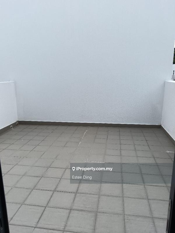 Rumah Berkembar untuk Dijual di Abadi Heights, Puchong oleh Estee Ding - iProperty.com.my