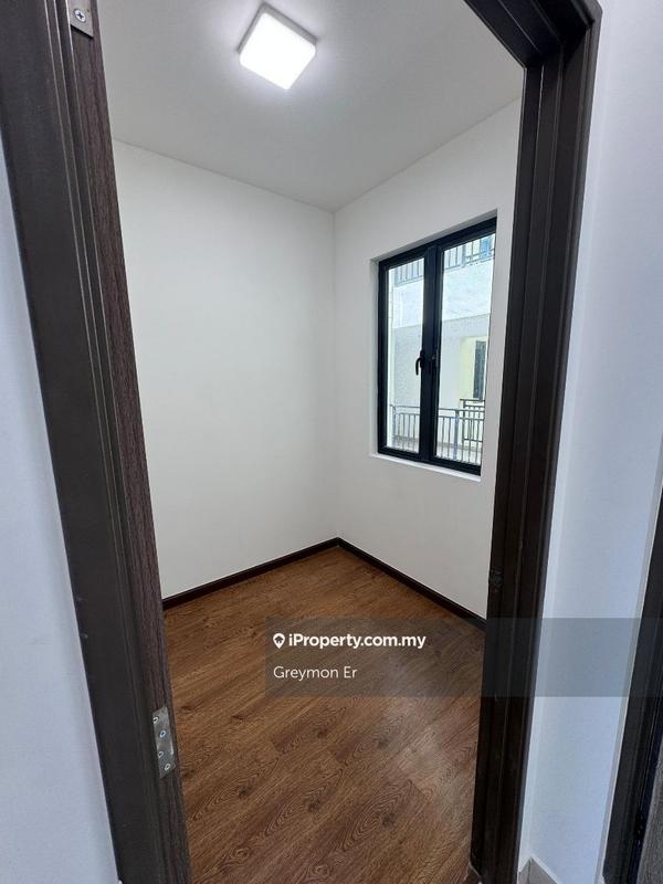 Service Residence for Rent in Country Garden Central Park by Greymon Er - iProperty.com.my