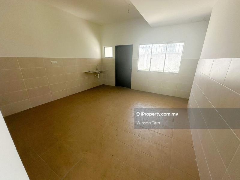 Rumah Berkembar untuk Dijual di Banyan 1 Bandar Seri Coalfields, Sungai Buloh oleh Winson Tam - iProperty.com.my