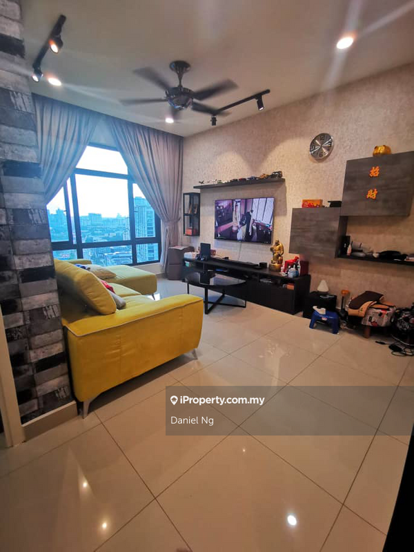 For Sale - Pearl Suria