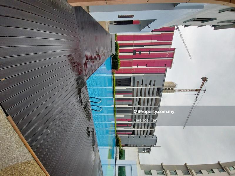 Service Residence for Sale in Jentayu Residensi @ Tampoi by Terence Tan - iProperty.com.my