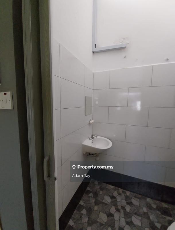 1-storey Terraced House for Sale in Bandar Kinrara Seksyen 1, Bandar Kinrara by Adam Tay - iProperty.com.my