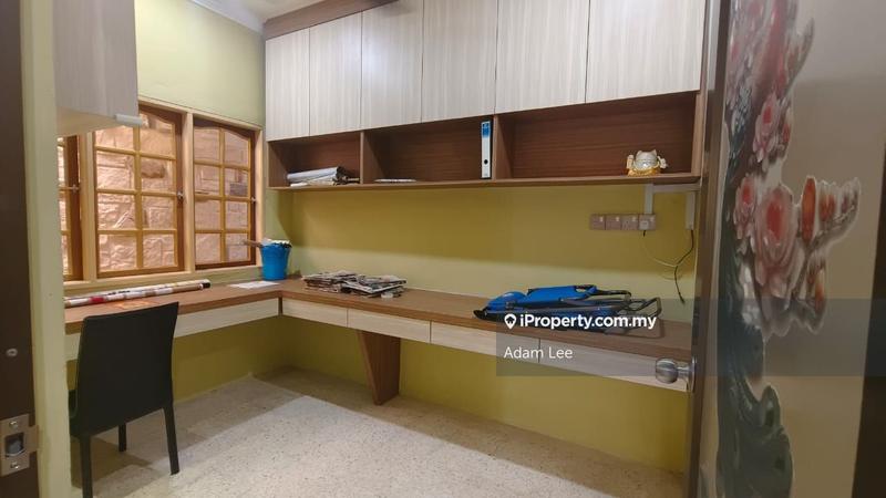 1-storey Terraced House for Sale in Taman Putri Kulai, Kulai by Adam Lee - iProperty.com.my
