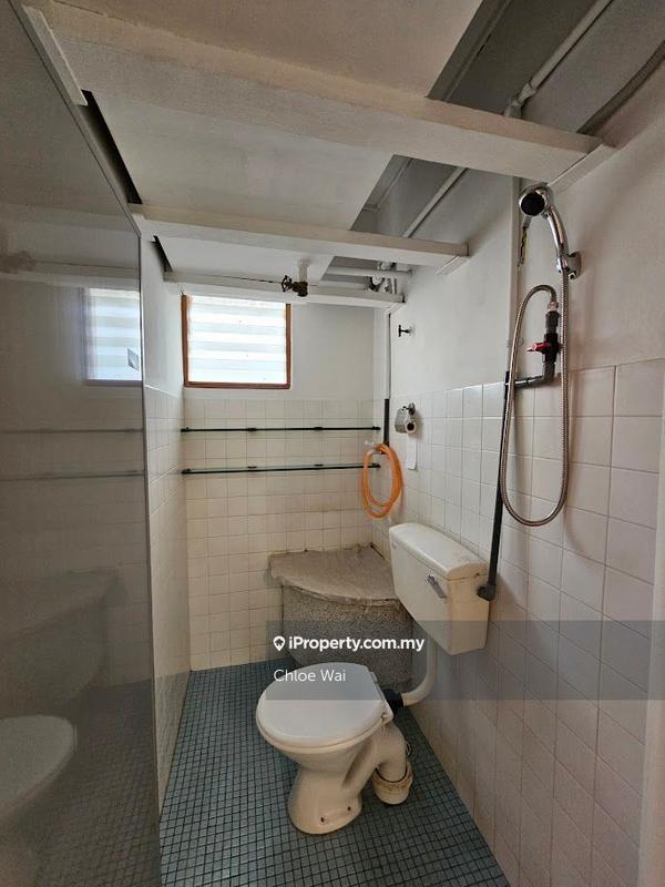 For Sale - Desa Petaling Flat