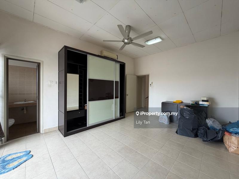 Townhouse for Sale in Taman Lagenda Mas, Cheras by Lily Tan - iProperty.com.my