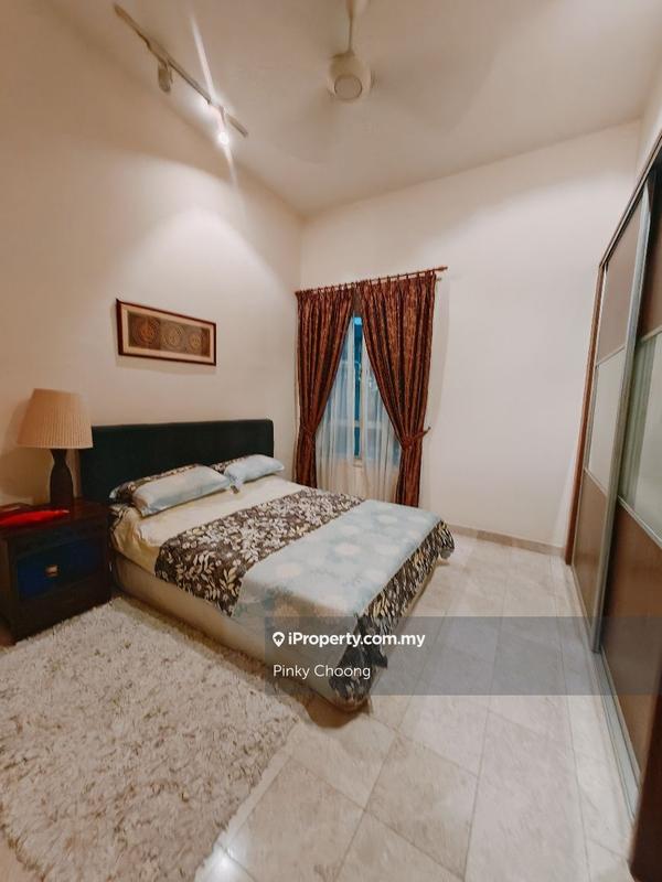 Rumah Berkembar untuk Dijual di Sierramas West, Sungai Buloh oleh Pinky Choong - iProperty.com.my