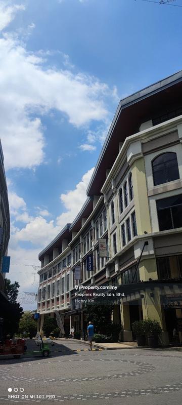 Shop for Sale in Desa Parkcity, Kuala Lumpur by Henry Kin - iProperty.com.my