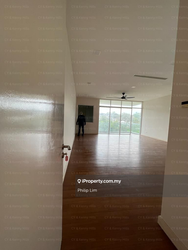 For Sale - Kenny Hills Residence