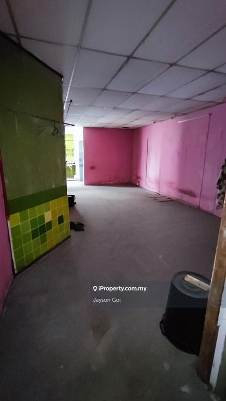 Shop for Sale in Taman Taming Jaya, Balakong by Jayson Goi - iProperty.com.my