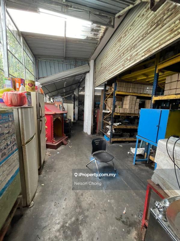 For Rent - 1 1/2 factory at KIP, Taman Perindustrian KIP, Tago, Bandar Sri Damansara, Sg Buloh