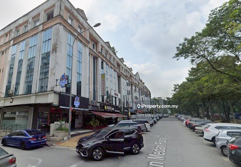 For Sale - Medan Putra Menjalara , good / prime location for investment or own use