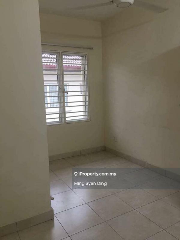 Rumah Berangkai 2 Tingkat untuk Disewa di ez5m1, Setia Alam oleh Steven Ding - Interior - iProperty.com.my