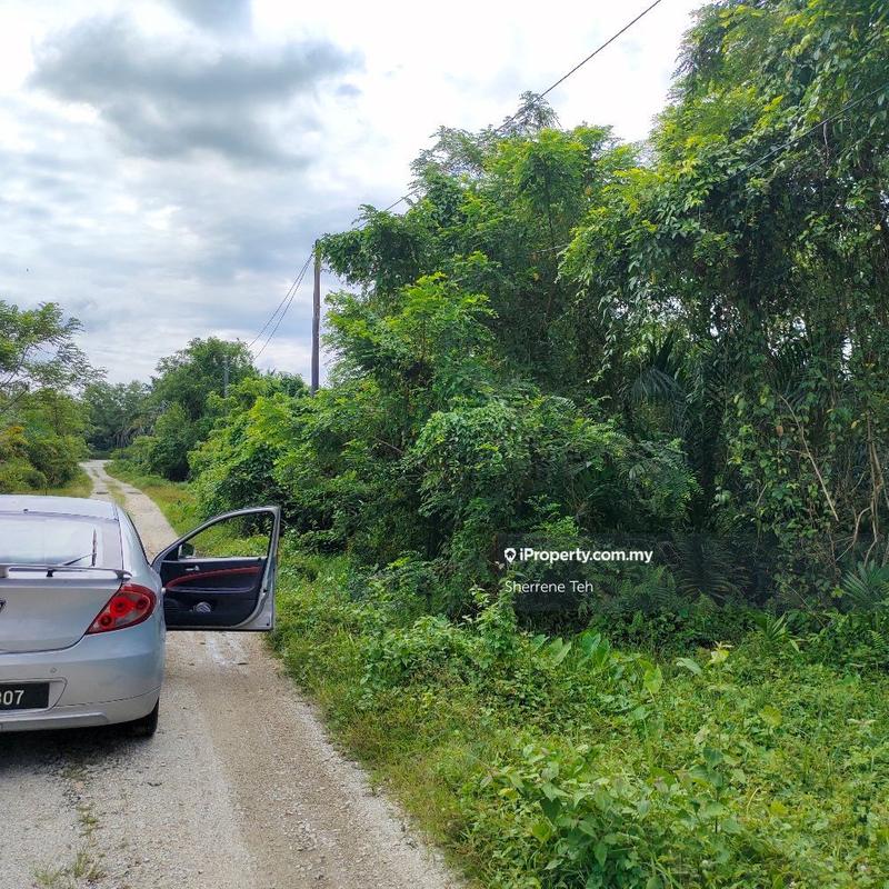 For Sale - 1/ 1.6/ 2 acre FH Agri land zone Industrial