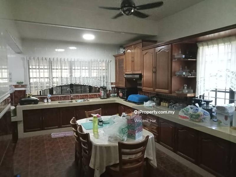 Bungalow House for Sale in Simpang Empat, Sitiawan by Vincent Har - iProperty.com.my