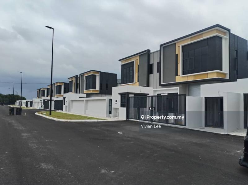 Semi-D Factory for Rent in Eco Business Park V, Puncak Alam by Vivian Lee - iProperty.com.my