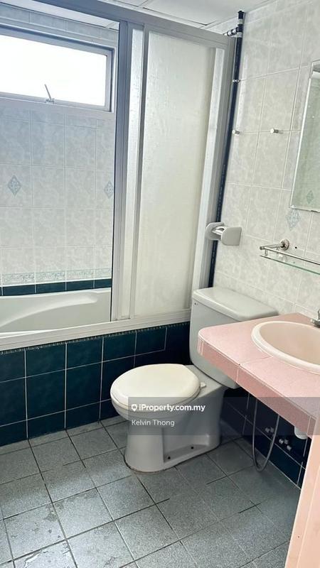 For Rent - Sri Intan 2