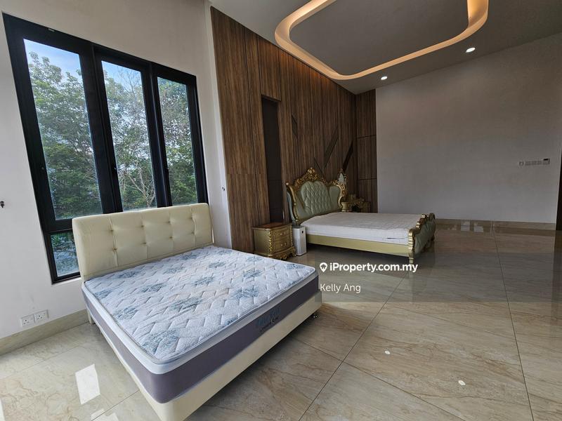 Banglo untuk Dijual di KL City Centre, Kuala Lumpur oleh Kelly Ang - iProperty.com.my