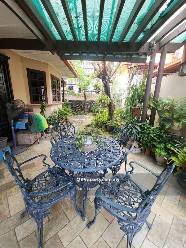 Rumah Berkembar untuk Dijual di Burhanuddin helmi, Taman Tun Dr Ismail oleh Jack Lee - iProperty.com.my