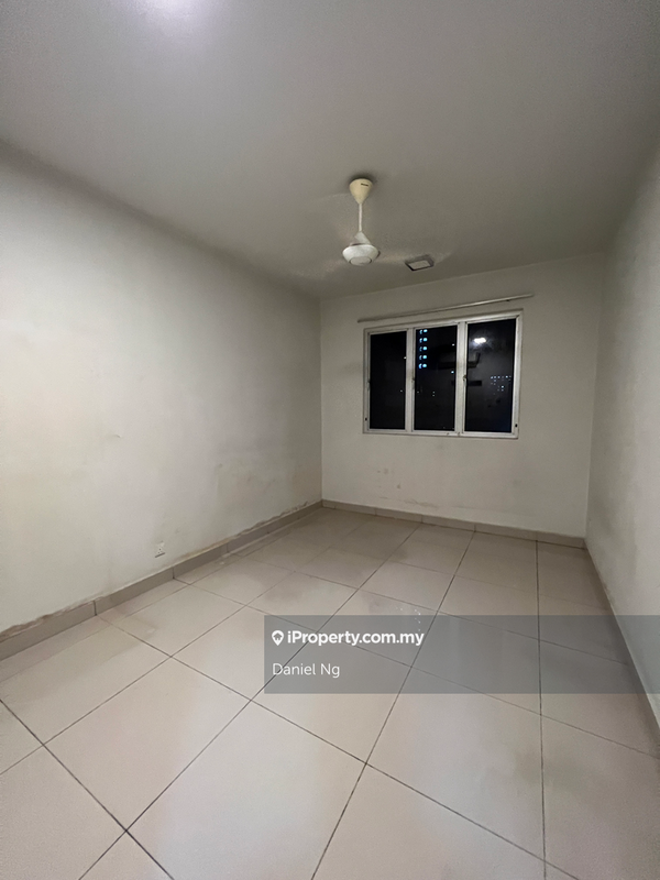Service Residence for Rent in Maxim Residences by Daniel Ng - iProperty.com.my