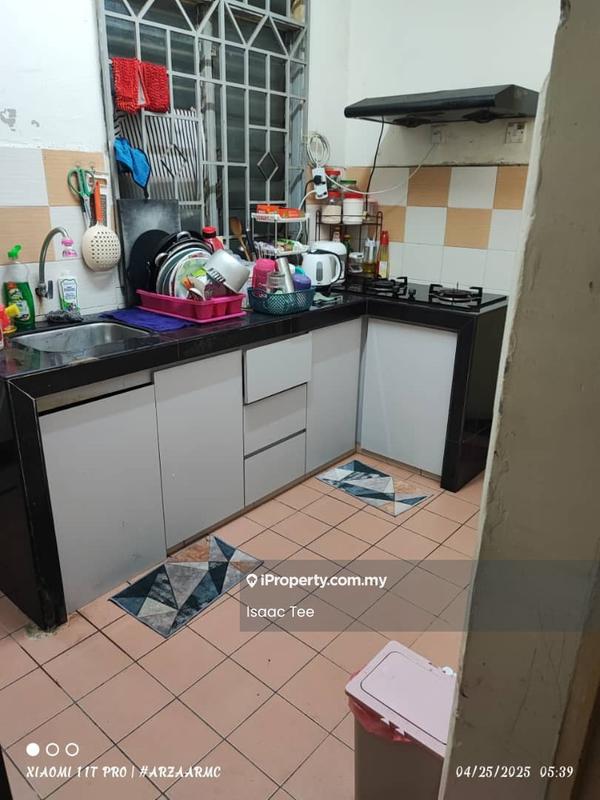 Pangsapuri untuk Dijual di Mentari Court oleh Isaac Tee - Kitchen - iProperty.com.my