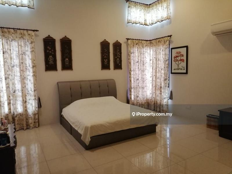 Semi-Detached House for Sale in Senawang, Senawang by Jeeva - iProperty.com.my