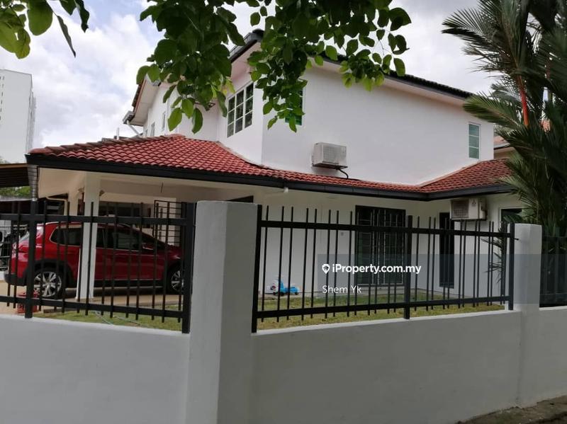 Rumah Teres 2-Tingkat untuk Dijual di Taman Puchong Utama 10, Puchong oleh Shem Yk - iProperty.com.my