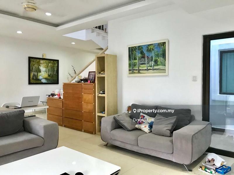 3-storey Terraced House for Sale in Taman Bukit Prima, Cheras by Danilo Lim - Living Room - iProperty.com.my